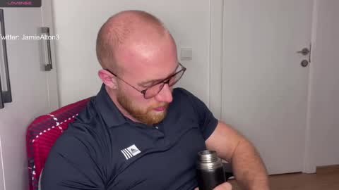 Wlademar online show from February 2025 02:58:02 AM