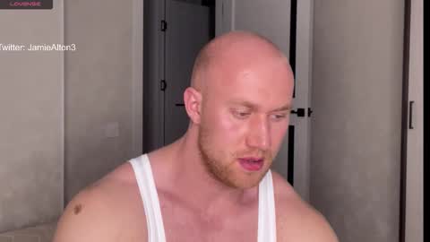 Wlademar online show from September 2025 06:07:01 PM