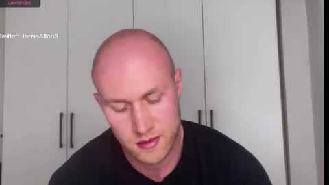 Wlademar online show from March 2026 04:52:02 AM