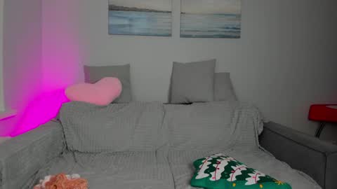 wladilia online show from January 2025 11:47:01 PM