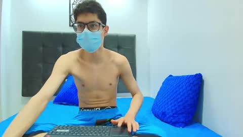  W O L F  online show from January 2025 02:35:01 PM