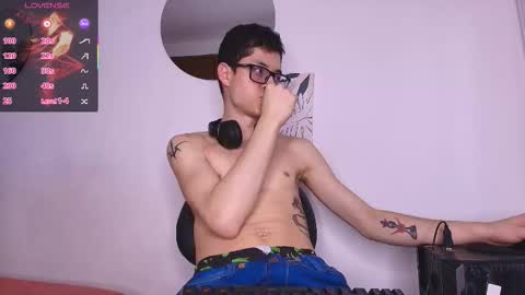  W O L F  online show from March 2026 11:49:01 AM