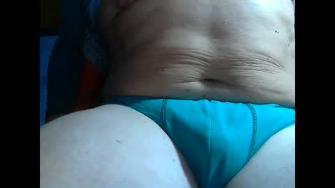 wolfoerl online show from September 2025 04:06:02 PM