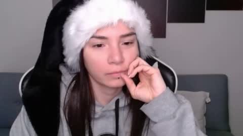 Alex online show from December 2024 03:25:02 AM