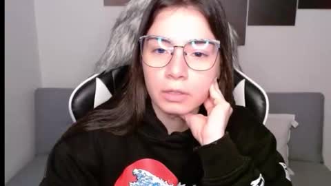 Alex online show from September 2025 02:13:02 AM