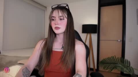   online show from December 2024 03:14:02 AM