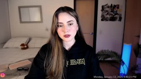   online show from January 2025 02:40:01 AM