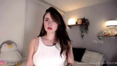   online show from February 2025 05:38:01 AM