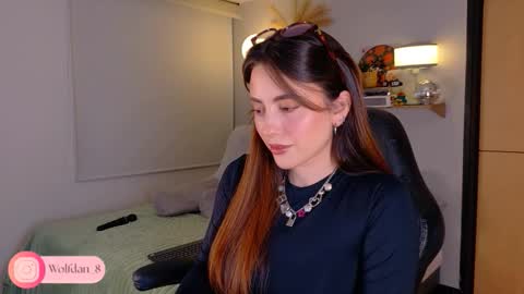   online show from November 2025 03:29:01 AM