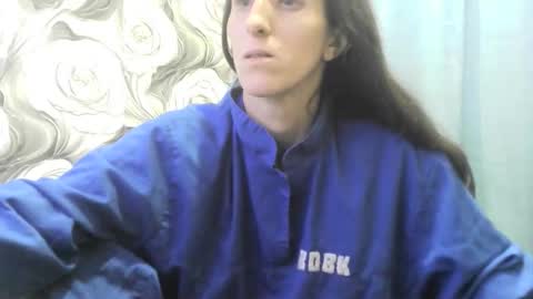 wolfxsnow online show from December 2025 12:32:01 PM