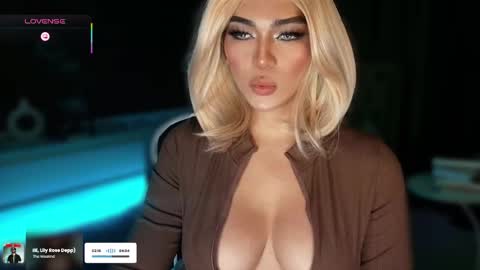 Julia online show from October 2025 02:26:01 AM