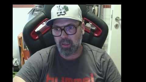 Adam online show from September 2025 04:28:02 PM