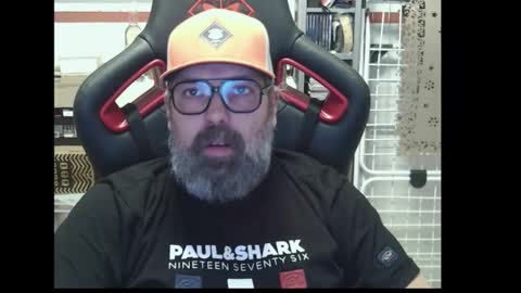 Snapshot of womenizzeer chatting on December 2025 04:58:02 PM Adam online show from December 2025 04:58:02 PM