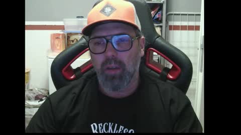 Snapshot of womenizzeer chatting on January 2026 11:51:02 PM Adam online show from January 2026 11:51:02 PM