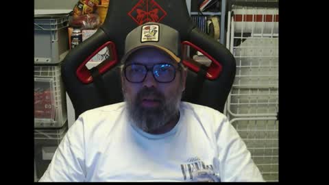 Snapshot of womenizzeer chatting on February 2026 01:12:01 AM Adam online show from February 2026 01:12:01 AM