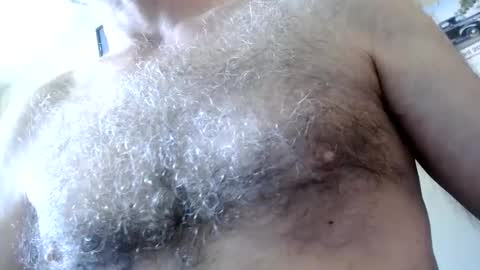 WoodieSays online show from April 2026 04:51:02 PM