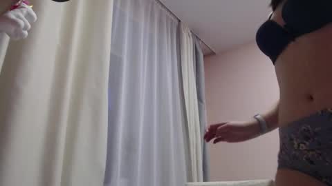 Snapshot of woodland_peony chatting on January 2026 10:42:02 AM Woodland Peony online show from January 2026 10:42:02 AM