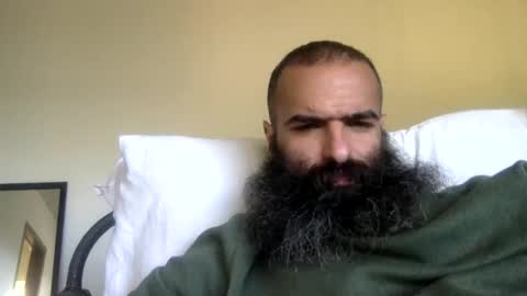 woof_wolf37 online show from February 2026 04:14:01 PM