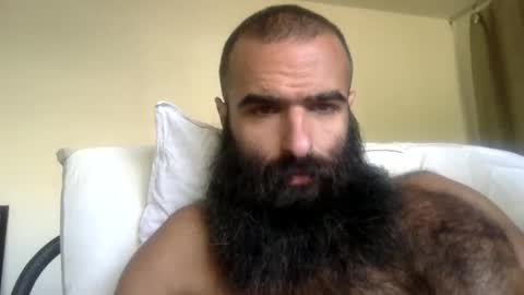 woof_wolf37 online show from April 2026 04:02:02 PM