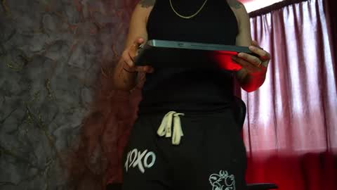 Snapshot of woondeer17 chatting on February 2026 07:03:02 PM Woondeer online show from February 2026 07:03:02 PM