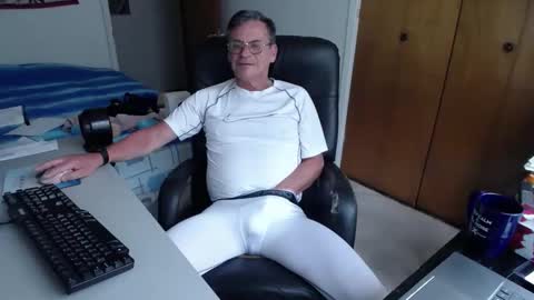 Large one  online show from April 2026 01:26:01 PM