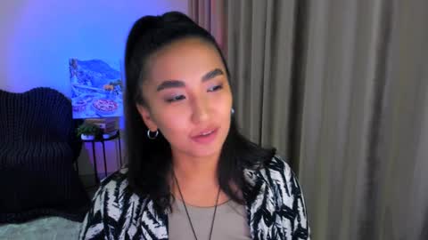 dudetta Kim online show from February 2025 09:31:01 PM