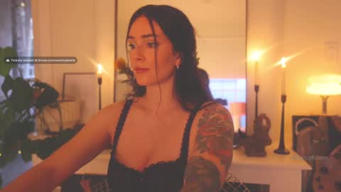 Brielle online show from December 2024 12:44:02 AM