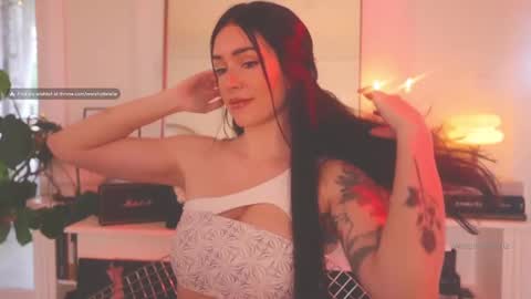 Brielle online show from December 2024 10:57:02 PM