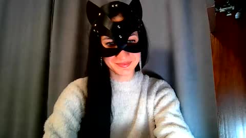 wow_dream_girl_ online show from October 2025 05:02:02 PM