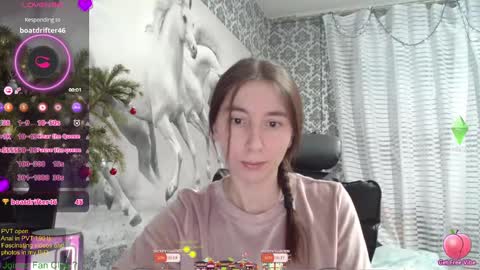 Anna  online show from December 2024 11:44:01 AM