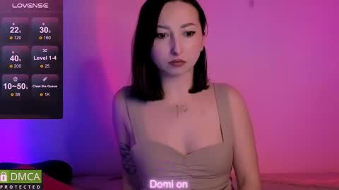 Snapshot of wow_sue chatting on November 2025 05:17:01 PM Sue online show from November 2025 05:17:01 PM