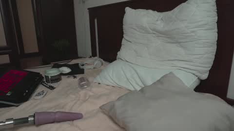 Pavel online show from December 2024 01:32:02 AM