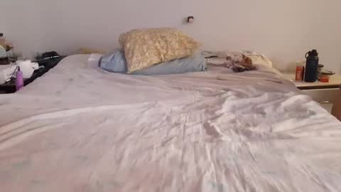 Cuteipie online show from September 2025 11:15:01 PM