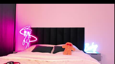 Emi online show from January 2025 06:59:01 AM