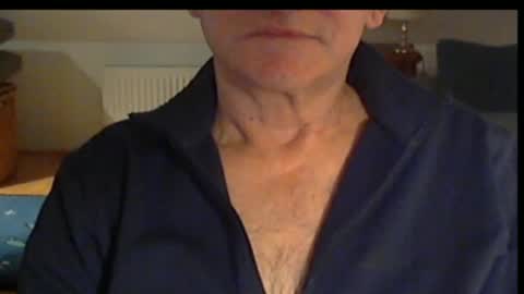 Wuki online show from November 2025 09:59:01 PM