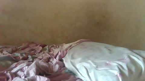 wulout online show from July 2026 09:05:02 PM