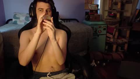 Wyatt online show from October 2025 11:26:02 PM