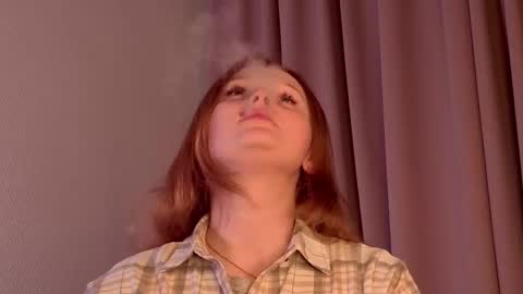 my name is Lily online show from December 2025 09:25:01 AM