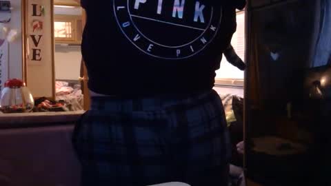 x2kayx2 online show from February 2026 01:58:02 PM