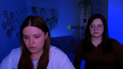 Snapshot of x_alexia_x chatting on April 2026 01:09:02 PM x_alexia_x online show from April 2026 01:09:02 PM