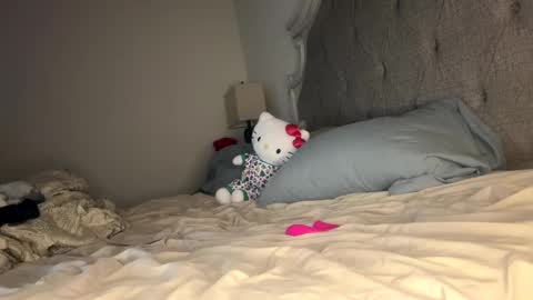 Mariah  online show from January 2025 08:04:01 AM