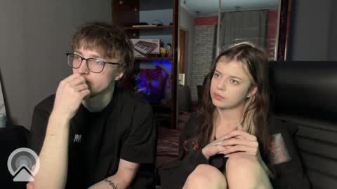 Philipp and Este online show from May 2026 12:26:02 AM