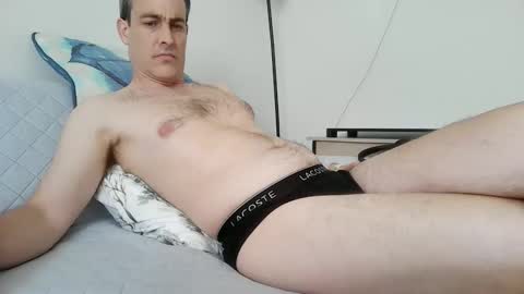 xalegarmax online show from April 2026 02:33:01 PM