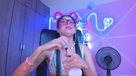 XALLYSONX online show from February 2025 05:34:01 PM