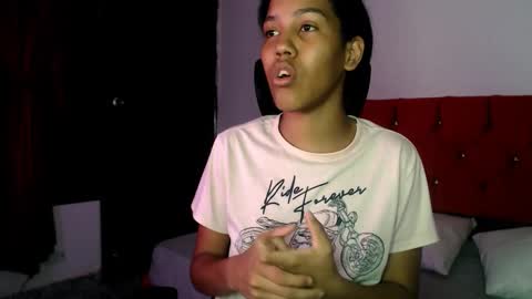 xamaravelour online show from November 2025 07:26:02 PM