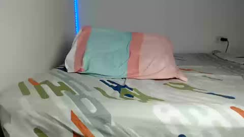 Xander online show from October 2025 11:27:01 PM