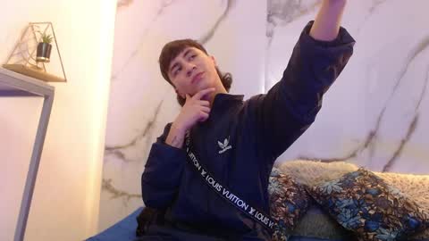 xandergrey8 online show from March 2026 07:58:02 PM