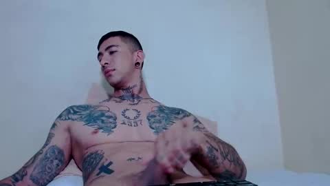 xav_dai online show from April 2026 07:05:02 PM