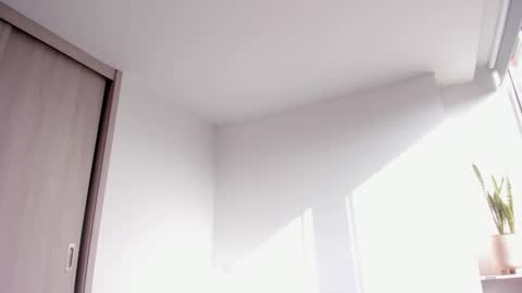 Xavier online show from February 2025 01:11:02 PM