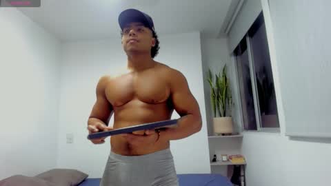 Xavier online show from October 2025 11:22:02 PM